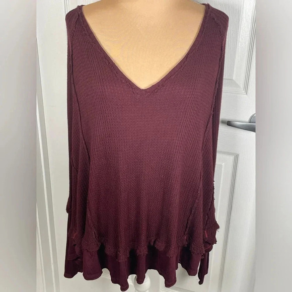 WE THE FREE Burgundy Thermal Long Sleeve V-Neck Top Small‎ - Picture 3 of 11